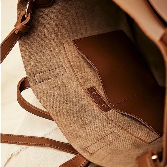Henny + Lev Vegan Leather 2-in-1 Everyday Tote - Picture 5 of 7